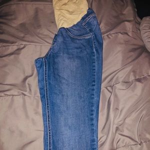 Jessica Simpson maternity jeans